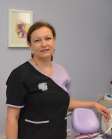 Dr Daniela Nossa medic primar medicina dentara
