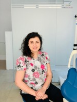 Dr. CIORNEI Ioana M?d?lina - Medic rezident Parodontologie